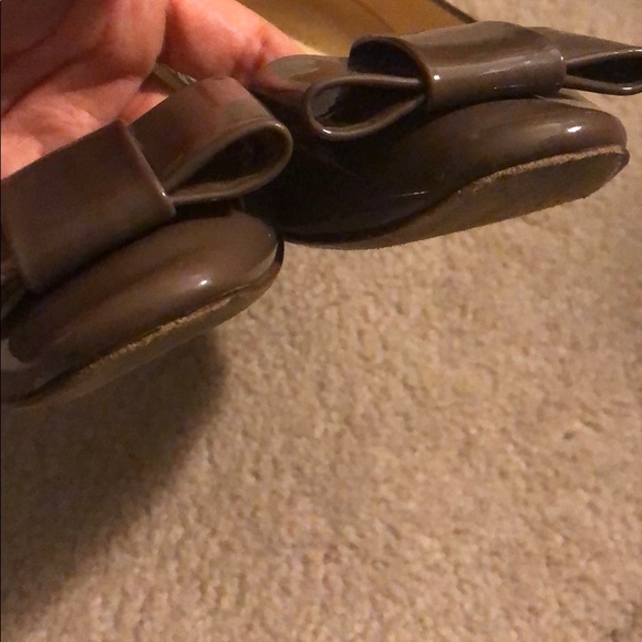 Like New! Kate Spade pumps with bows & block heels - Picture 6 of 6